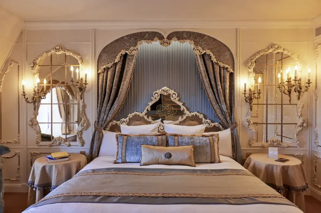 the Princely Suite bedroom